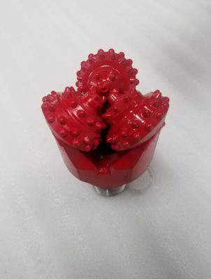 IADC637 Water Well Tricone Drill Bit Blasthole Bits Bitts سفارشی سازی صدور گواهینامه رنگی