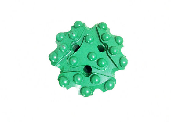 R32 دکمه دندانه دار 64 میلی متری و بیت دندانه دار با نوارهای YK05 با کاربید تنگستن بالا